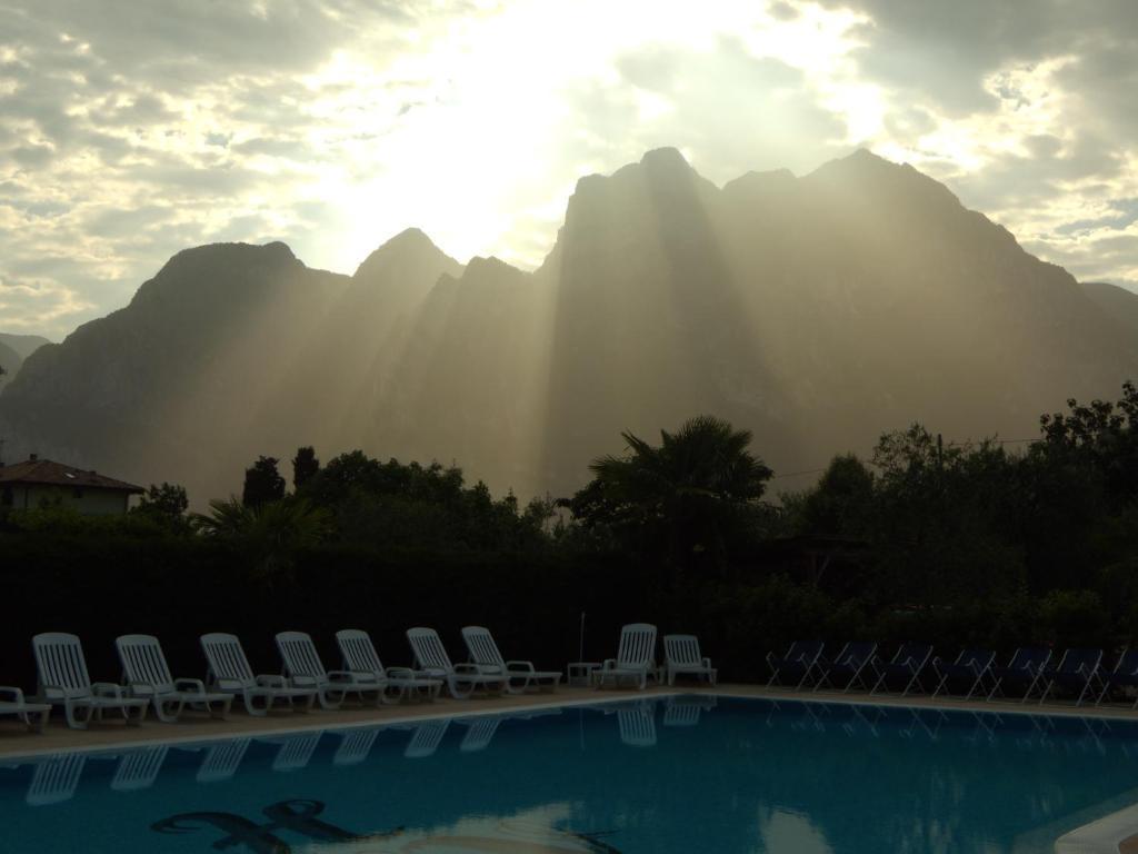Hotel Villa Verde Torbole Sul Garda Exterior photo